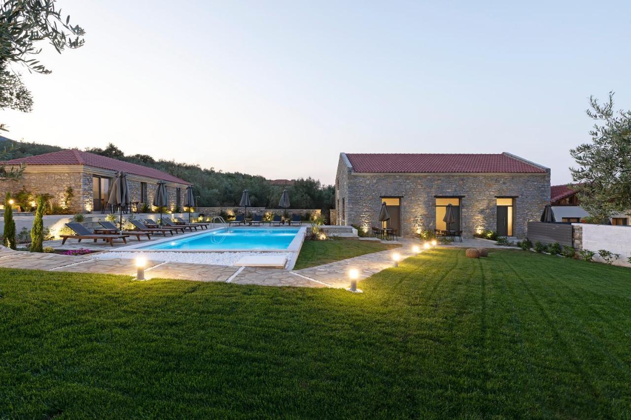 Lichnos Luxury Suites Sourpi Exterior foto