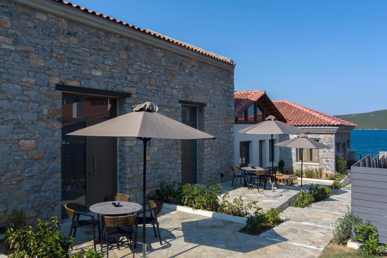 Lichnos Luxury Suites Sourpi Exterior foto