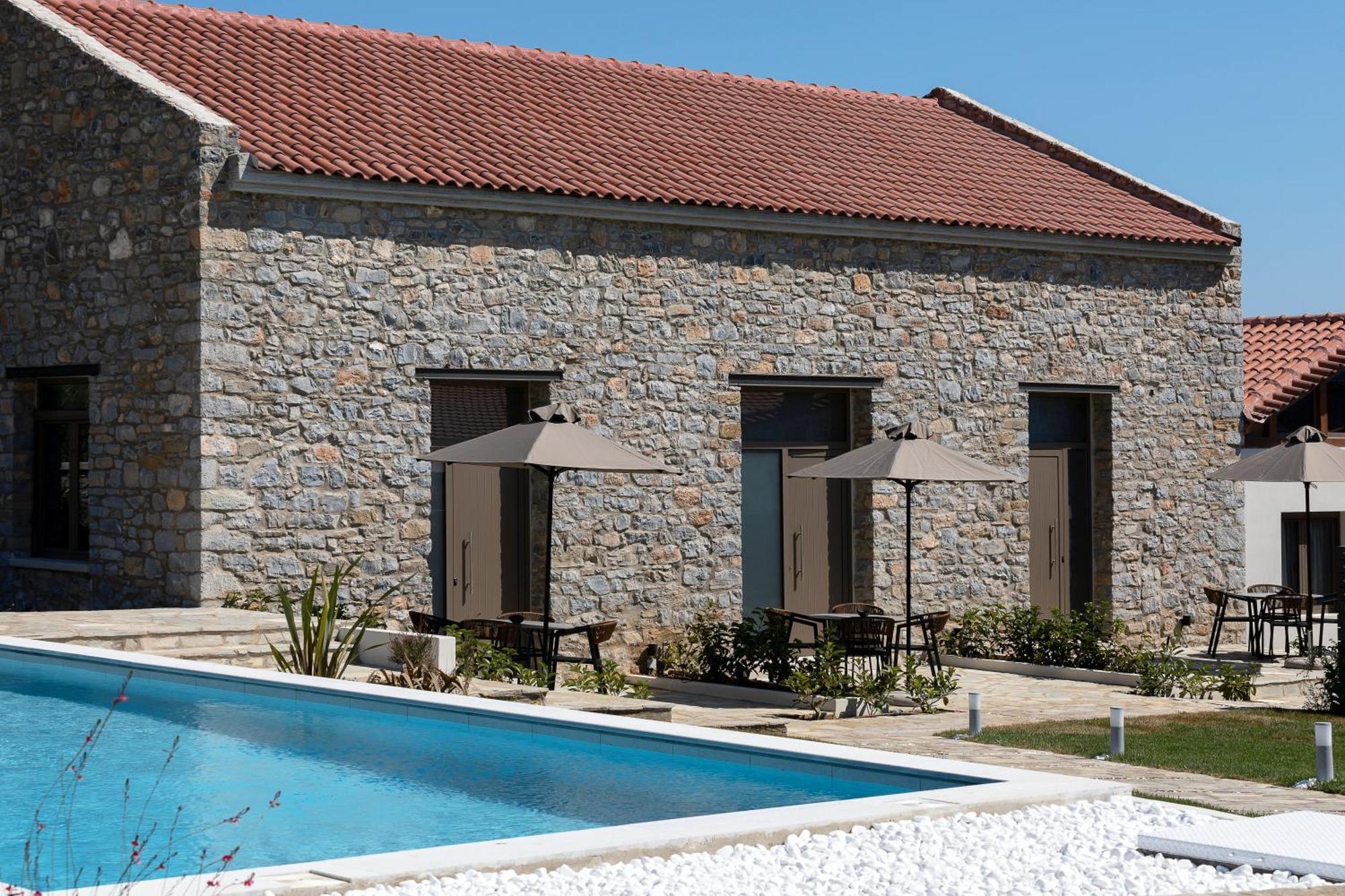 Lichnos Luxury Suites Sourpi Exterior foto